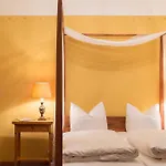 Apartment Schloss Stulpe
